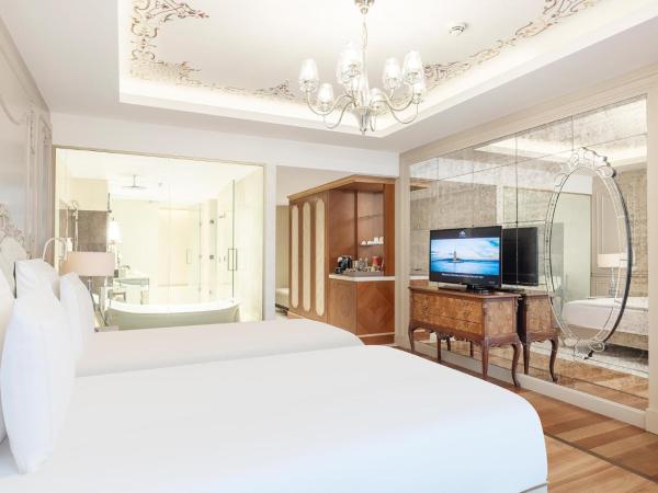 CVK Park Bosphorus Hotel Istanbul : photo 4 de la chambre chambre exécutive avec accès salon - vue sur bosphore