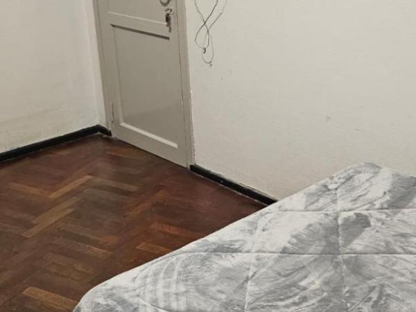 Hostel Mendosol : photo 1 de la chambre chambre familiale avec salle de bains privative