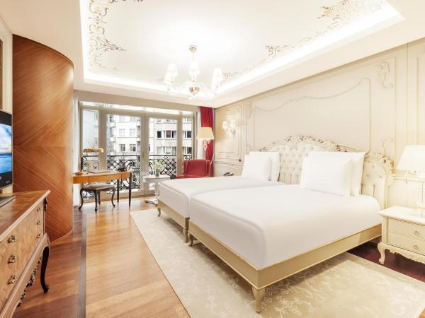 CVK Park Bosphorus Hotel Istanbul : photo 3 de la chambre chambre double ou lits jumeaux supérieure avec vue sur ville