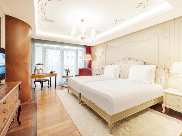 CVK Park Bosphorus Hotel Istanbul : photo 5 de la chambre chambre double ou lits jumeaux supérieure avec vue sur ville
