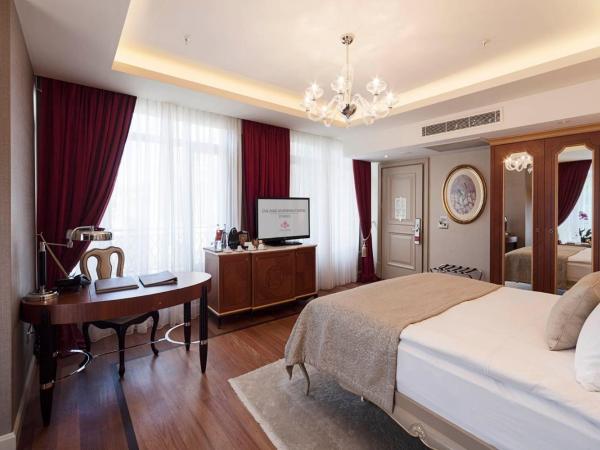 CVK Park Bosphorus Hotel Istanbul : photo 2 de la chambre chambre double ou lits jumeaux deluxe - vue sur ville 