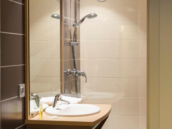 Brit Hotel Mâcon Centre Gare : photo 9 de la chambre chambre double premium