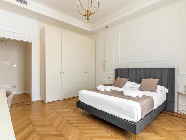 Montello Suites Foresteria Lombarda : photo 1 de la chambre chambre double deluxe avec balcon