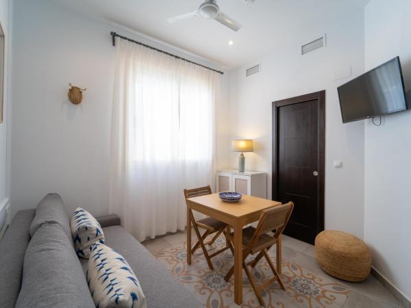 La Siesta de Picasso : photo 3 de la chambre suite junior avec balcon