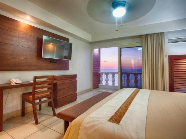 Costa Sur Resort, Classico Collection by Sonesta : photo 6 de la chambre hébergement lit king-size de luxe - côté océan