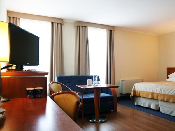 Hotel Nadmorski : photo 2 de la chambre chambre familiale