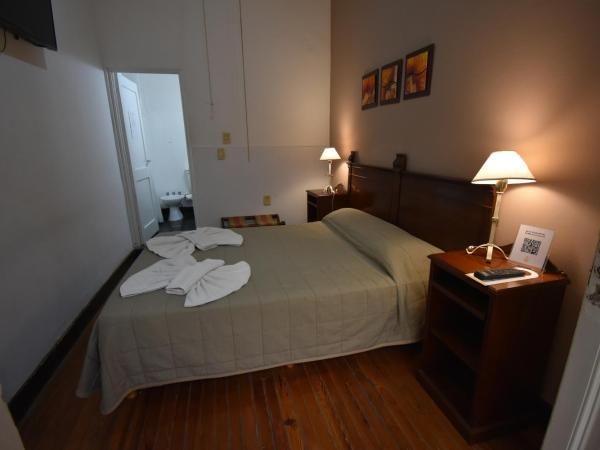 Hotel Plaza : photo 2 de la chambre chambre double standard