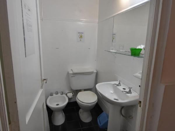 Hotel Plaza : photo 5 de la chambre chambre double standard