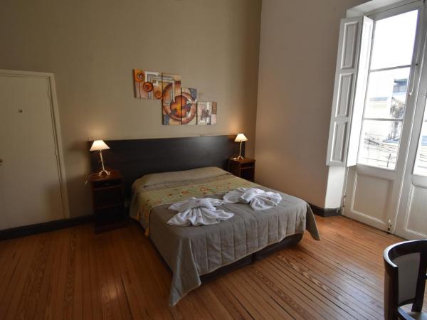 Hotel Plaza : photo 2 de la chambre chambre double supérieure