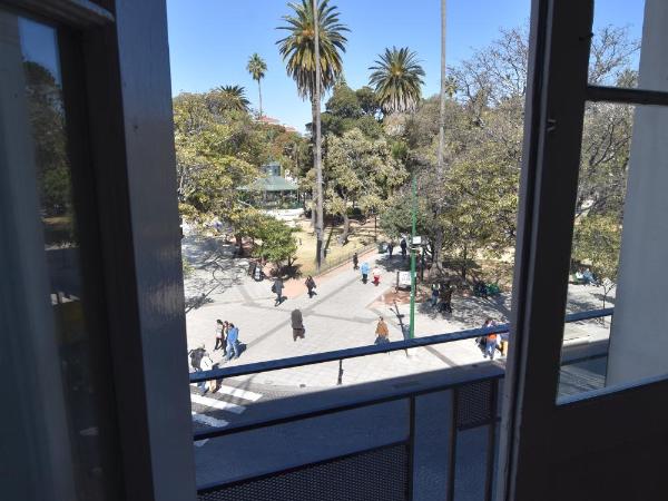 Hotel Plaza : photo 4 de la chambre chambre quadruple supérieure