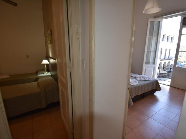 Hotel Plaza : photo 5 de la chambre chambre quadruple supérieure