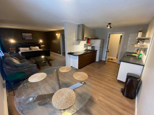 Close To Whyte University New Reno King : photo 3 de la chambre maison de vacances