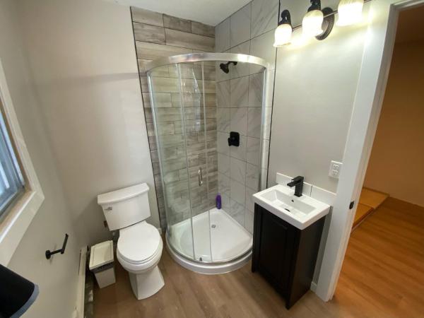 Close To Whyte University New Reno King : photo 8 de la chambre maison de vacances