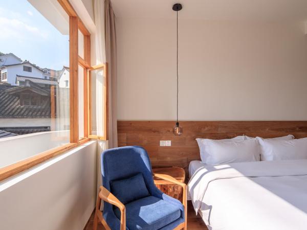 Hangzhou Moju Boutique Guesthouse at the West Lake : photo 7 de la chambre chambre double - vue sur montagne