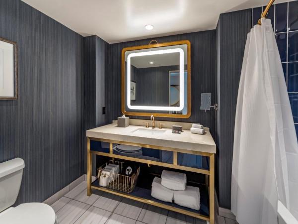 Omni Oklahoma City Hotel : photo 5 de la chambre chambre deluxe avec 2 lits queen-size 