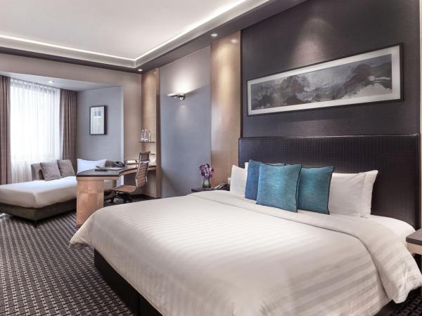 M Hotel Singapore City Centre : photo 3 de la chambre  club premier with one king bed and one sofa bed