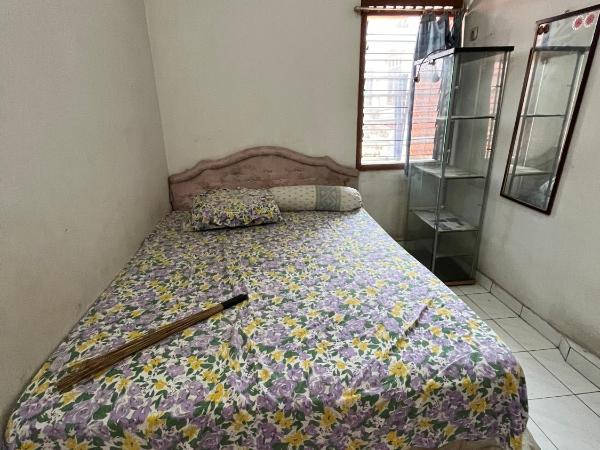 SPOT ON 94142 Al Fatih Residence Syariah 2 : photo 7 de la chambre chambre double standard
