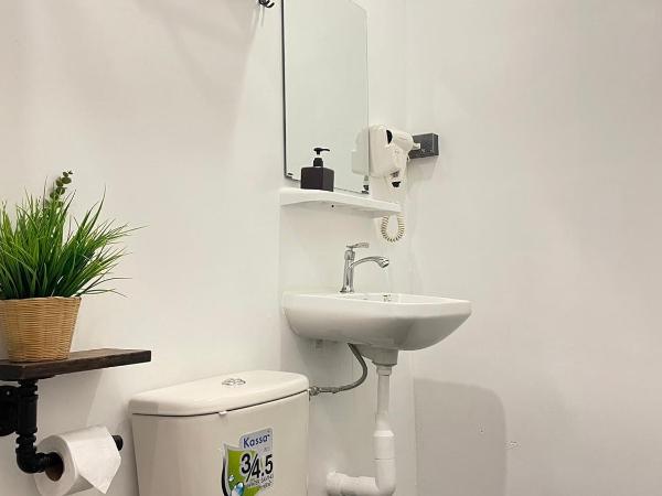 Ekanek Hostel : photo 7 de la chambre chambre double