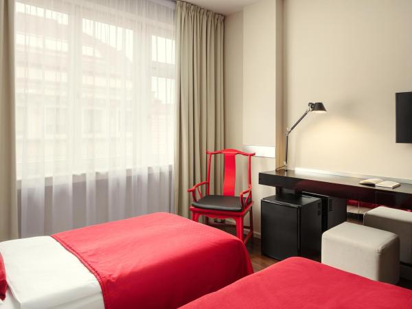 Perla Hotel : photo 1 de la chambre chambre double ou lits jumeaux