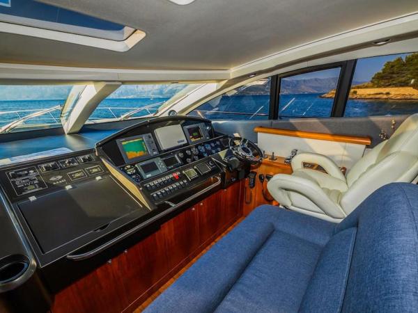 Glorious, we deliver your dream! : photo 9 de la chambre appartement 3 chambres