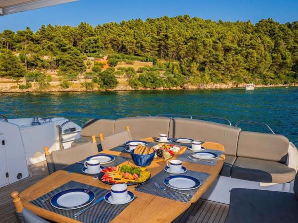 Glorious, we deliver your dream! : photo 6 de la chambre appartement 3 chambres