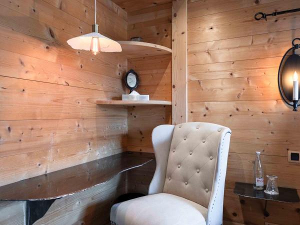 Chalet-Hôtel Hermitage : photo 7 de la chambre suite prestige mont-blanc avec accès au spa