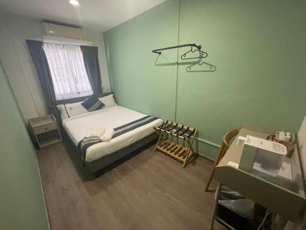 K2 Guesthouse : photo 4 de la chambre double room with common bathroom