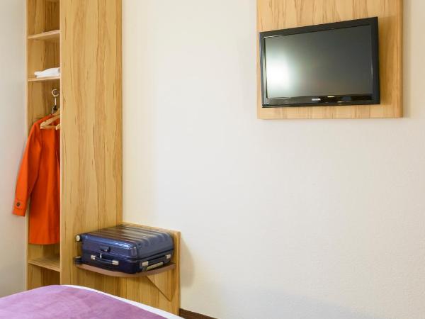 Brit Hotel Reims Croix Blandin : photo 2 de la chambre chambre lits jumeaux