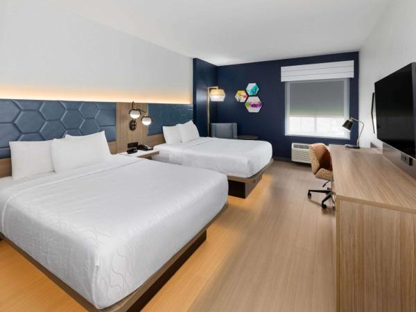 La Quinta by Wyndham San Antonio Northwest : photo 1 de la chambre chambre deluxe avec 2 lits queen-size