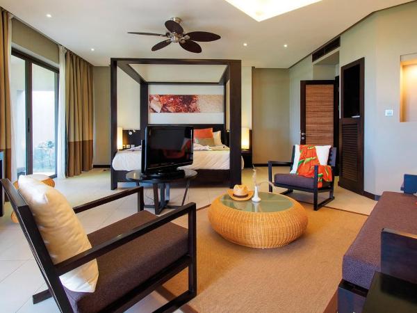 Crystal Beach Resort Belle Mare : photo 2 de la chambre suite junior