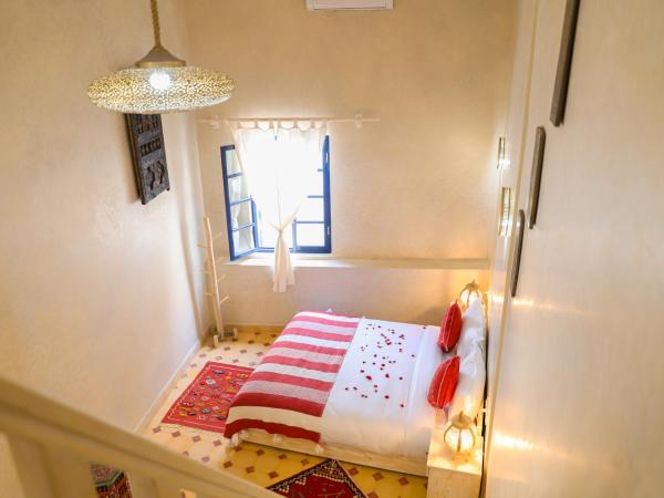 RIAD MAROSKO : photo 6 de la chambre chambre familiale supérieure