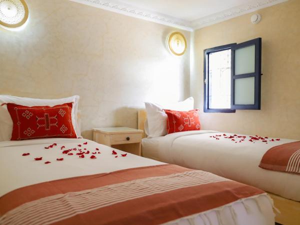 RIAD MAROSKO : photo 4 de la chambre chambre familiale supérieure