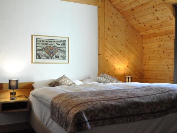 Résidence le Sapin & Bains de la Gruyère : photo 1 de la chambre chambre double