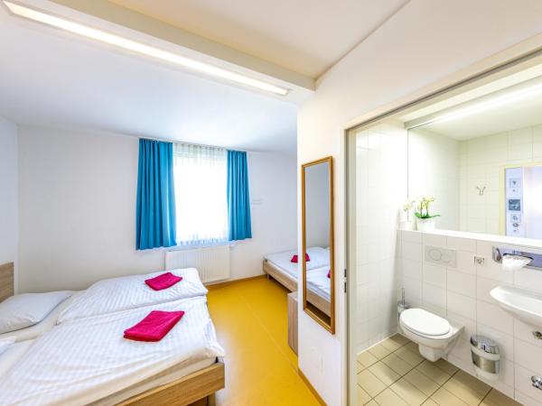 A&T Hotel & Hostel : photo 7 de la chambre chambre triple