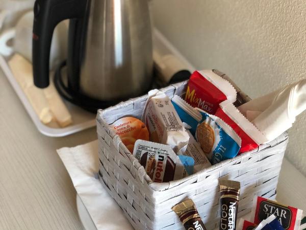 Agriturismo Ca' La Pergola : photo 5 de la chambre chambre double - vue sur jardin