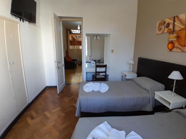 Hotel Plaza : photo 5 de la chambre chambre lits jumeaux deluxe