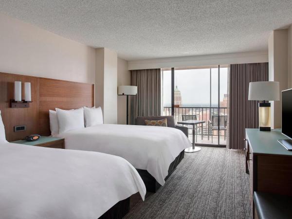 San Antonio Marriott Riverwalk : photo 5 de la chambre double room with 2 double beds and water view