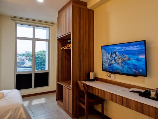 Weiss Hotels Kepong Baru : photo 3 de la chambre chambre lits jumeaux supérieure