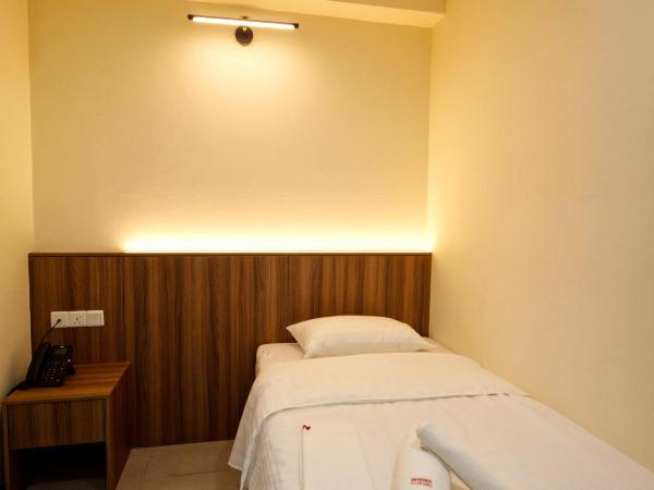 Weiss Hotels Kepong Baru : photo 1 de la chambre chambre simple standard