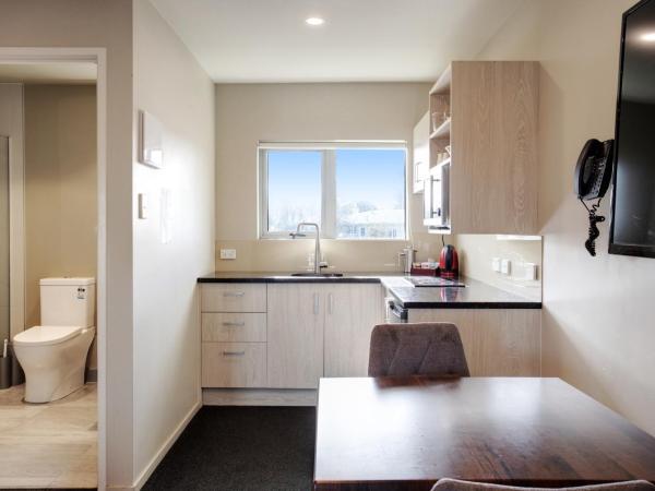 Ellerslie Palms Motel : photo 4 de la chambre studio avec balcon 