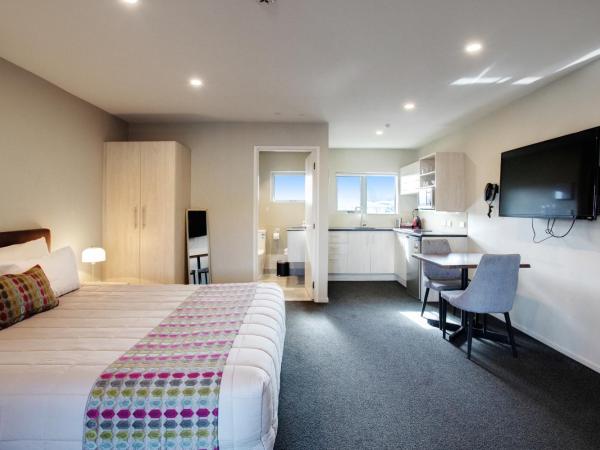 Ellerslie Palms Motel : photo 2 de la chambre studio avec balcon 