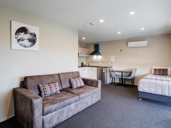 Ellerslie Palms Motel : photo 2 de la chambre appartement 1 chambre avec cuisine