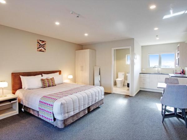 Ellerslie Palms Motel : photo 1 de la chambre studio avec balcon 