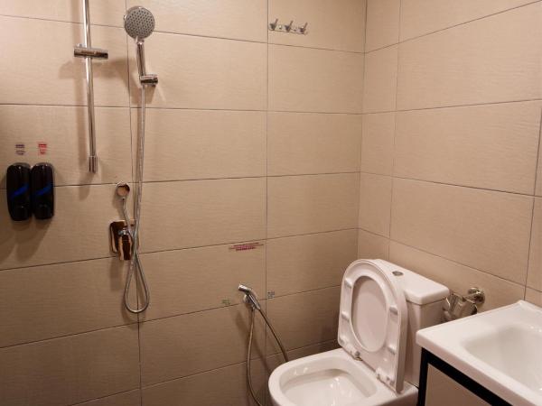 Weiss Hotels Kepong Baru : photo 4 de la chambre chambre lits jumeaux standard