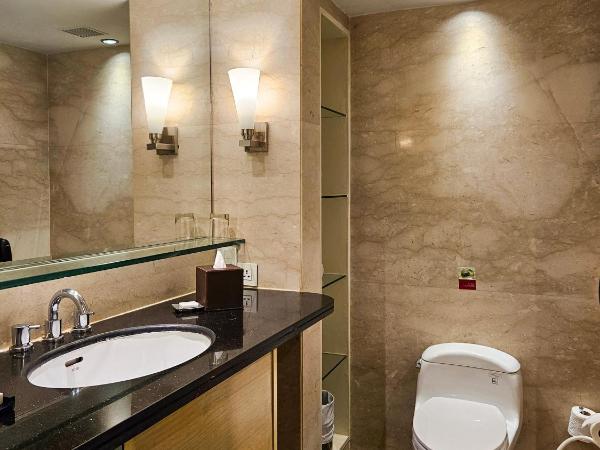 Marriott Executive Apartment - Lakeside Chalet, Mumbai : photo 6 de la chambre appartement 2 chambres