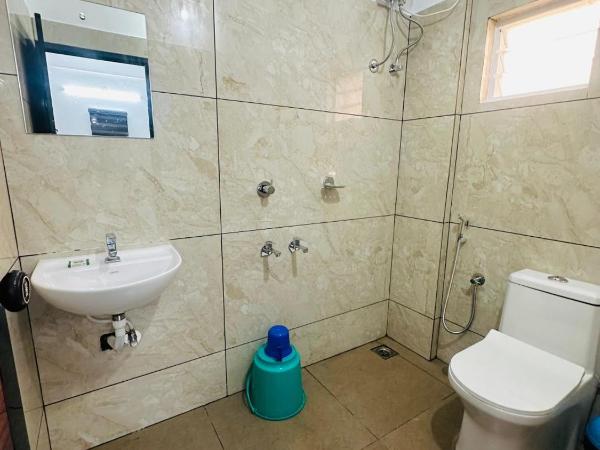 Hotel Gold Suite, Kakkanad : photo 7 de la chambre chambre double standard