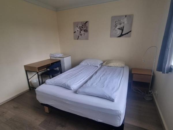 Igdlo Guesthouse : photo 5 de la chambre chambre double avec salle de bains privative