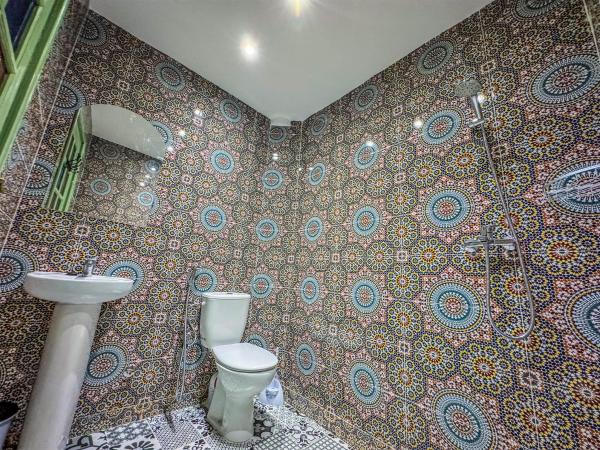 Dar Sharif Tanger : photo 4 de la chambre chambre double avec salle de bains privative
