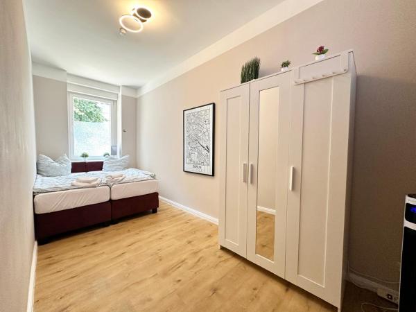 fairAPART 4 room apartment in heart of Berlin : photo 2 de la chambre appartement 3 chambres
