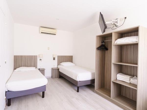 Brit Hotel Confort Manosque Cadarache : photo 3 de la chambre chambre familiale